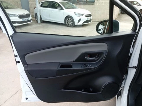 Toyota Yaris 1.5 100H Active Tech