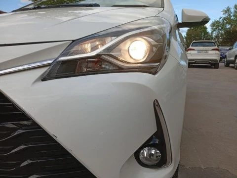 Toyota Yaris 1.5 100H Active Tech
