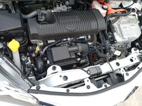 Toyota Yaris 1.5 100H Active Tech