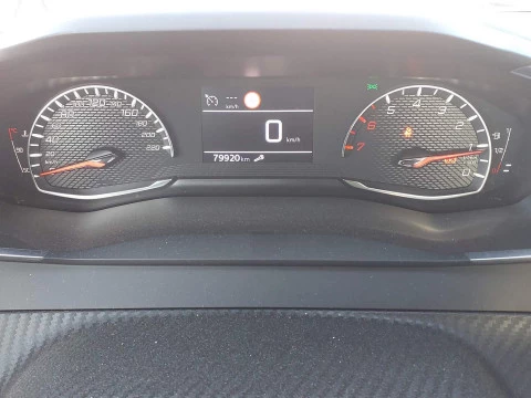 Peugeot 2008 Active Pack BlueHDI 81kW (110CV)