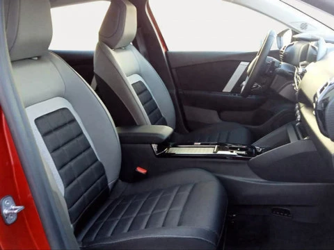 Citroën C4 Hybrid 145 Business Edition e-DCS6 107 kW (145 CV)