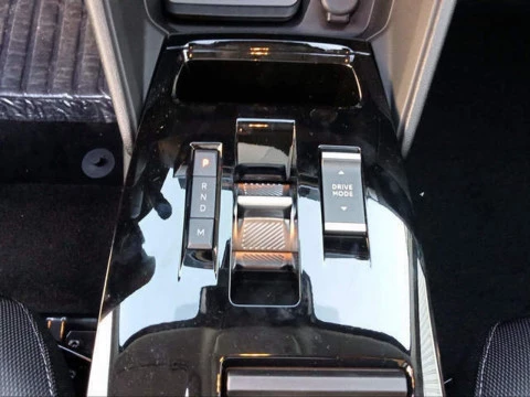 Citroën C4 Hybrid 145 Business Edition e-DCS6 107 kW (145 CV)