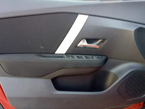 Citroën C4 Hybrid 145 Business Edition e-DCS6 107 kW (145 CV)