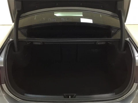 Mercedes-Benz Clase A 200 d Sedán