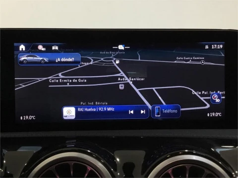 Mercedes-Benz Clase A 200 d Sedán