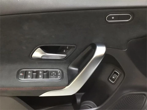 Mercedes-Benz Clase A 200 d Sedán