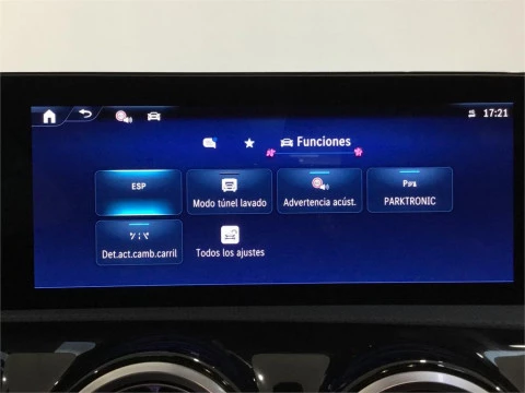 Mercedes-Benz Clase A 200 d Sedán