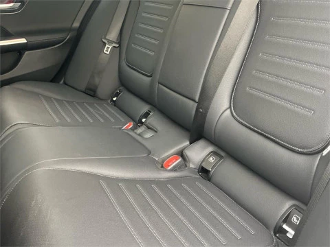 Mercedes-Benz Clase C 300 d e Berlina