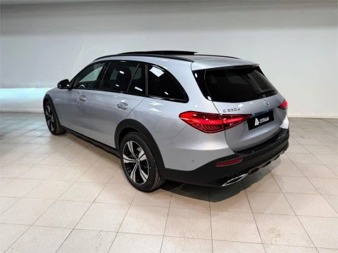 Mercedes-Benz Clase C 220 d 4MATIC All-Terrain Estate