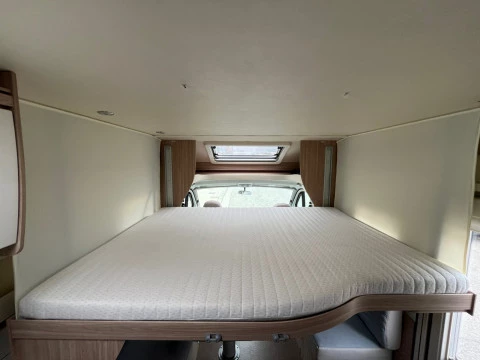 BURSTNER T666 DELFIN T680