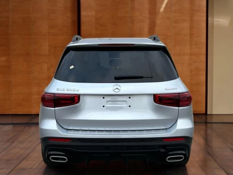 Mercedes-Benz GLB  200 d 4MATIC
