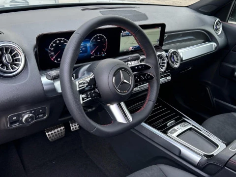 Mercedes-Benz GLB  200 d 4MATIC