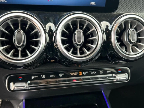 Mercedes-Benz GLB  200 d 4MATIC