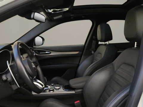 Alfa Romeo Stelvio 2.2 Diésel 154kW (210CV) Veloce Q4