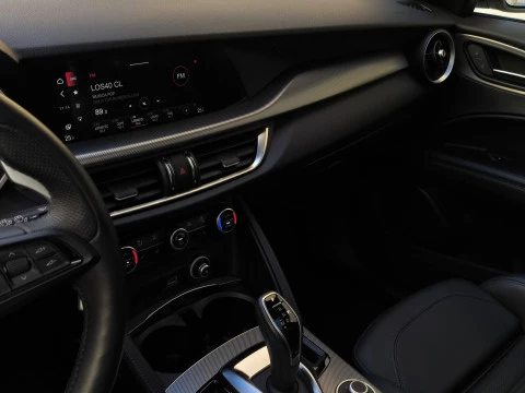 Alfa Romeo Stelvio 2.2 Diésel 154kW (210CV) Veloce Q4