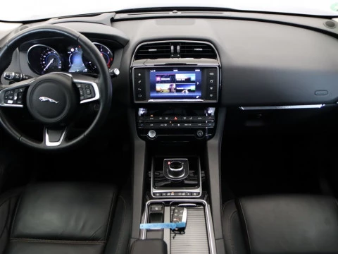 Jaguar F-PACE 2.0D 177KW PRESTIGE 4WD AUTO 5P