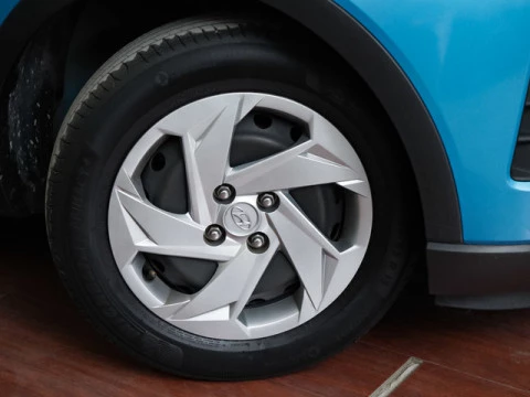 Hyundai Bayon 1.2 MPI Essence 62 kW (84 CV)