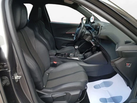 Peugeot 2008 GT Line Puretech 130 S&S BVM6