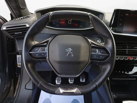 Peugeot 2008 GT Line Puretech 130 S&S BVM6