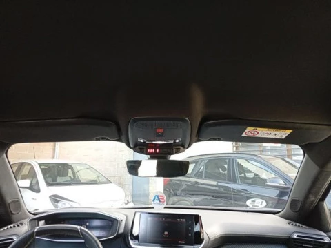 Peugeot 2008 GT Line Puretech 130 S&S BVM6