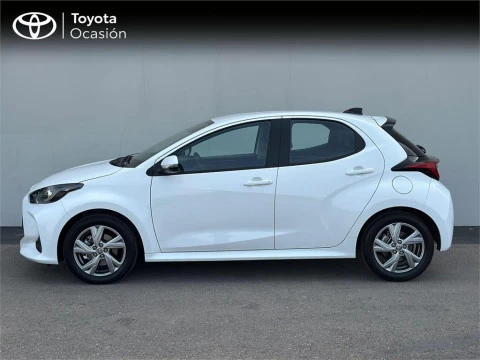Toyota Yaris ACTIVE PLUS