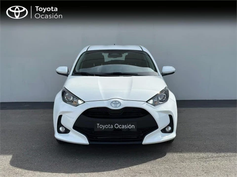 Toyota Yaris ACTIVE PLUS