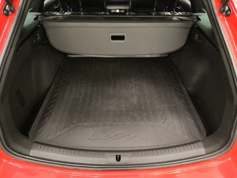 Seat Leon 1.4 e-Hybrid SANDS FR Go XL DSG 150 kW (204 CV)