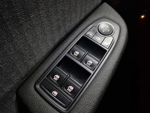 Renault Clio techno Eco-G 100cv (74kW)