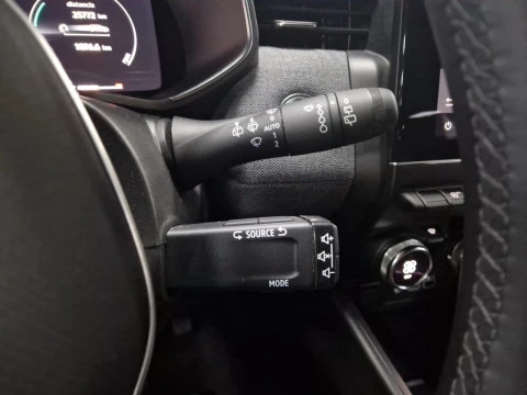 Renault Clio techno Eco-G 100cv (74kW)