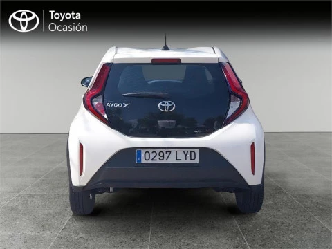 Toyota Aygo X Cross 5 Puertas Play 70 Manual 5v