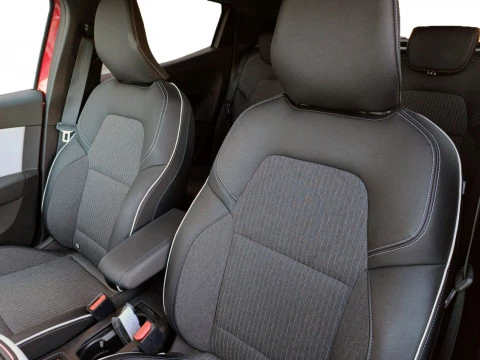 Renault Clio TECHNO E-TECH FULL HYBRID 140CV