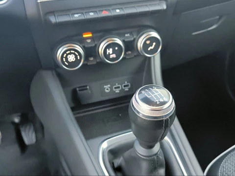 Renault Captur techno TCe 67kW (90CV)