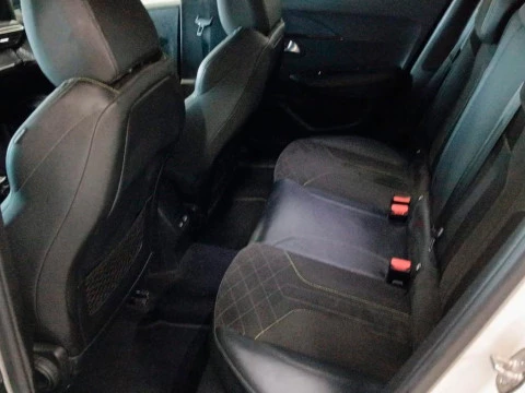 Peugeot 2008 1.2 PURETECH 155 S&S GT AUTO 5P