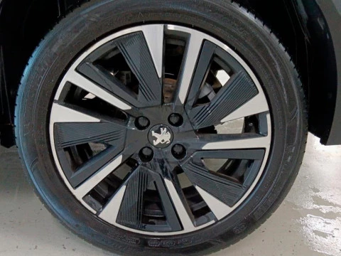 Peugeot 2008 1.2 PURETECH 155 S&S GT AUTO 5P