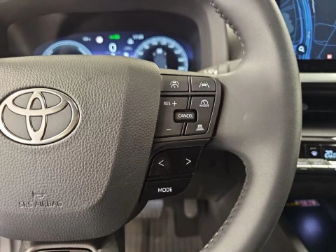 Toyota C-HR Advance Hybrid 140