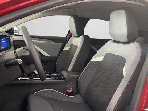 Opel Astra 1.2T XHT 96kW (130CV) Edition