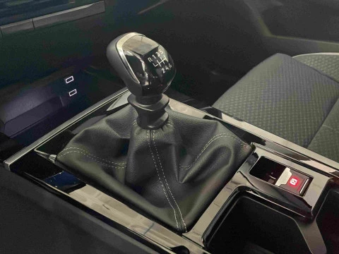 Opel Astra 1.2T XHT 96kW (130CV) Edition