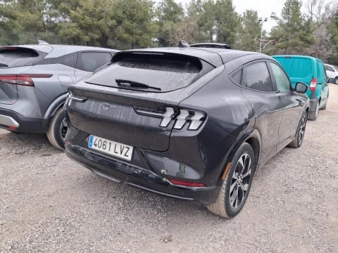 Ford Mustang Mach-E AWD 198kW Batería 75.7Kwh