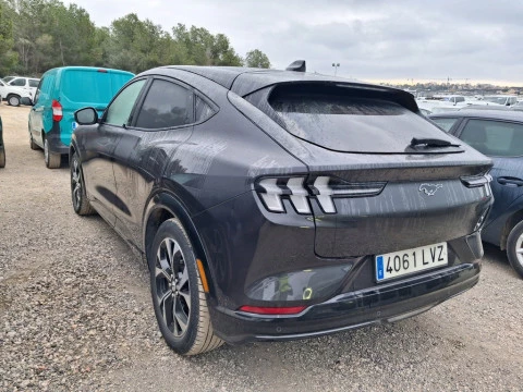 Ford Mustang Mach-E AWD 198kW Batería 75.7Kwh