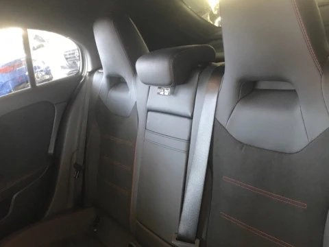 Mercedes-Benz Clase A  250 e Compacto con tecnología híbrida EQ