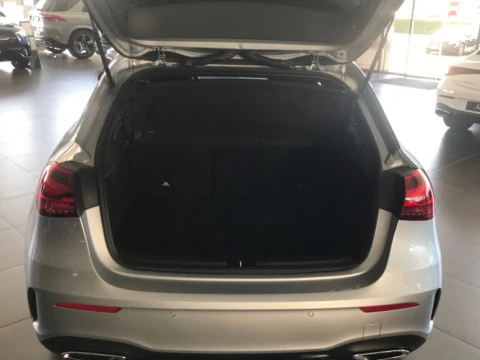 Mercedes-Benz Clase A  250 e Compacto con tecnología híbrida EQ