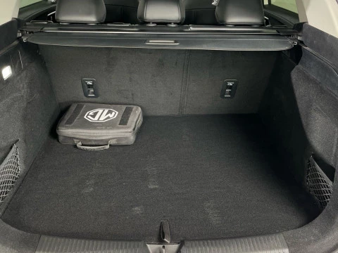 MG HS 1.5T PLUG IN HYBRID LUXURY