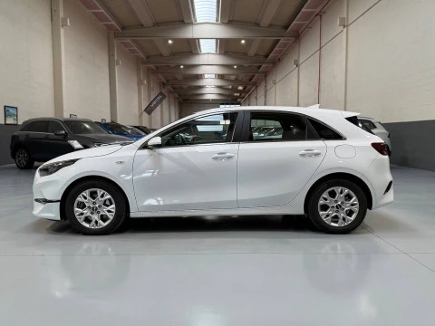 Kia Ceed 1.0 T-GDi 88kW (120CV) Drive
