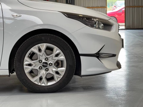 Kia Ceed 1.0 T-GDi 88kW (120CV) Drive