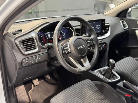 Kia Ceed 1.0 T-GDi 88kW (120CV) Drive