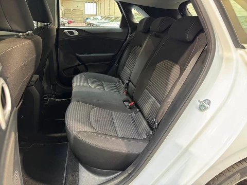 Kia Ceed 1.0 T-GDi 88kW (120CV) Drive