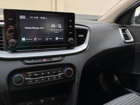 Kia Ceed 1.0 T-GDi 88kW (120CV) Drive