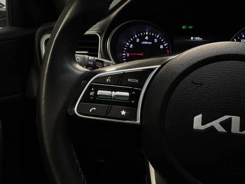 Kia Ceed 1.0 T-GDi 88kW (120CV) Drive