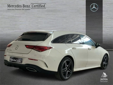 Mercedes-Benz CLA 200 D DCT Shooting Brake