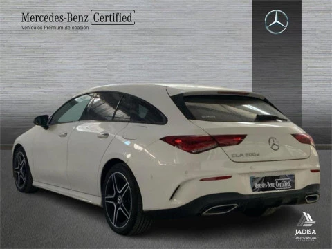 Mercedes-Benz CLA 200 D DCT Shooting Brake